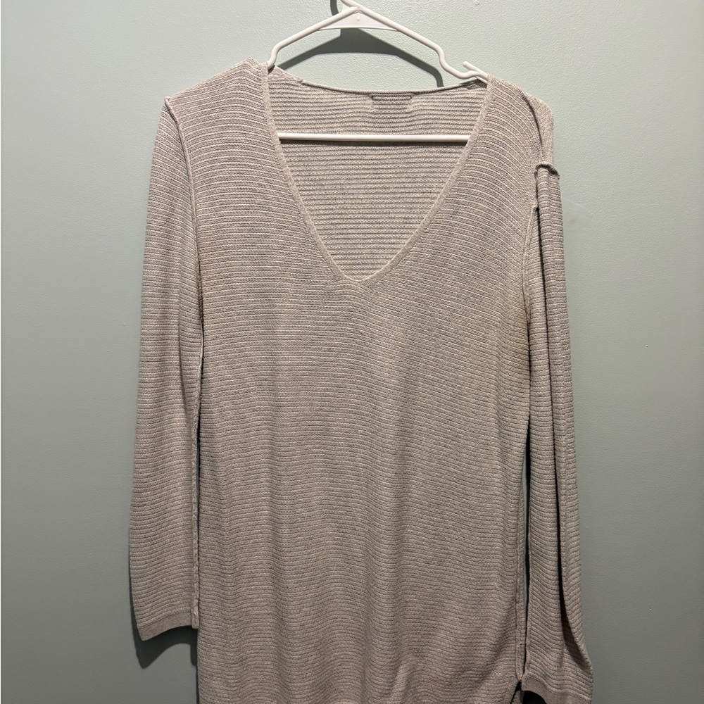 Elegant Gray V-Neck Women's Tunic Top